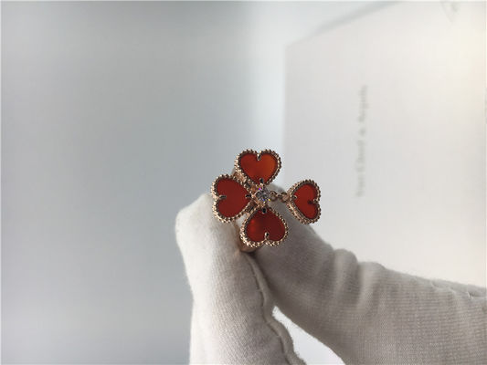 Ποιότητα 18k Rose Gold Van Cleef και δαχτυλίδι λουλουδιών Arpels με Carnelian/το στρογγυλό διαμάντι εργοστάσιο