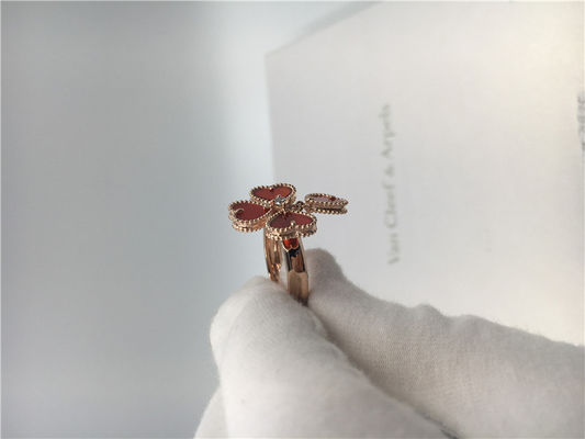 Ποιότητα 18k Rose Gold Van Cleef και δαχτυλίδι λουλουδιών Arpels με Carnelian/το στρογγυλό διαμάντι εργοστάσιο