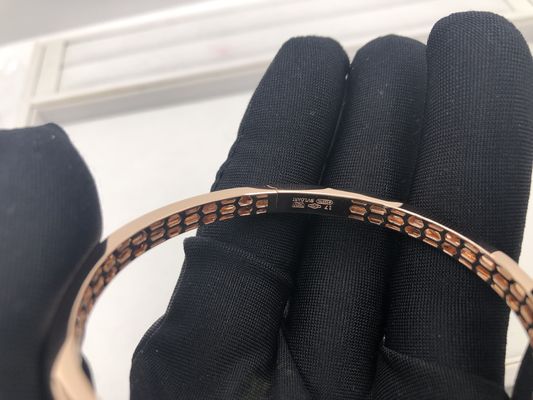 Ποιότητα Τα βραχιόλια γοητείας Snakewomens κοσμήματος πολυτέλειας προσάρμοσαν το ρόδινο χρυσό 18 Kt με τα διαμάντια εργοστάσιο